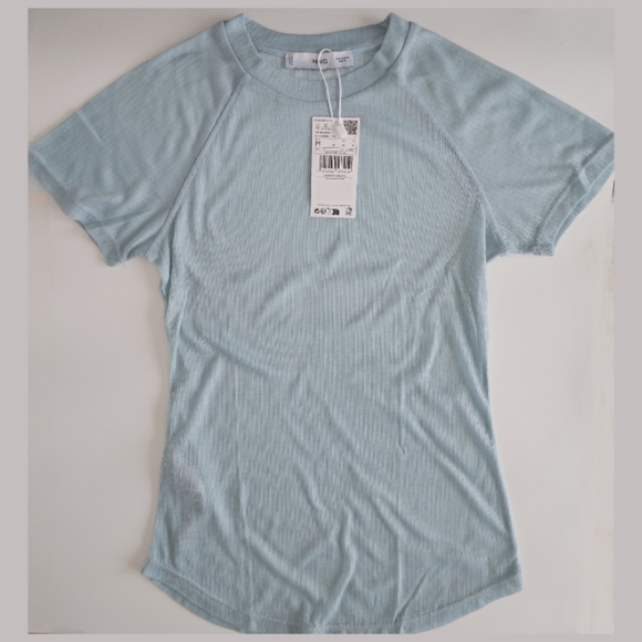 Mango Seam Detail T-shirt - Picture 2 of 8